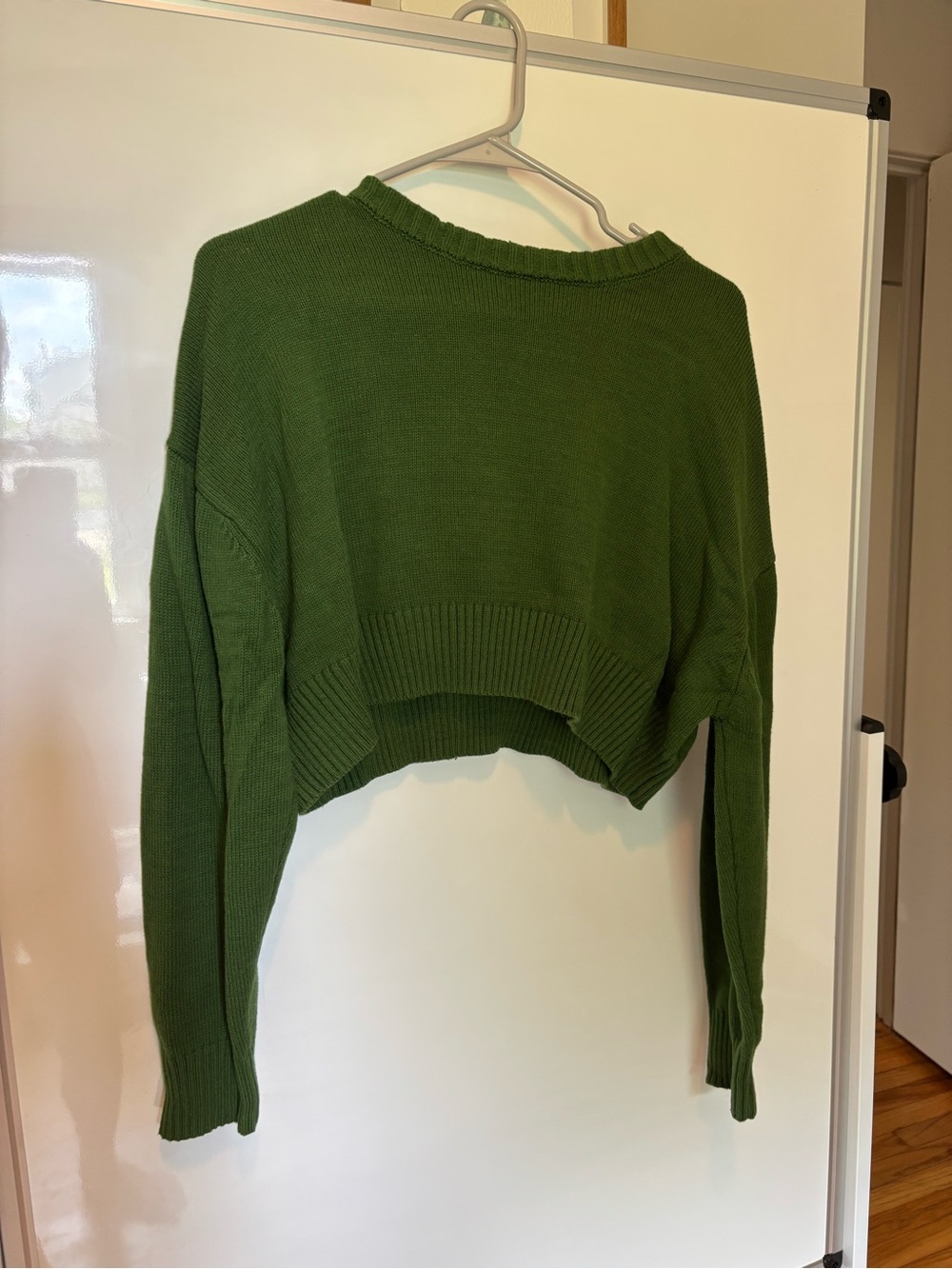 Cropped Green Knit Sweater - Women